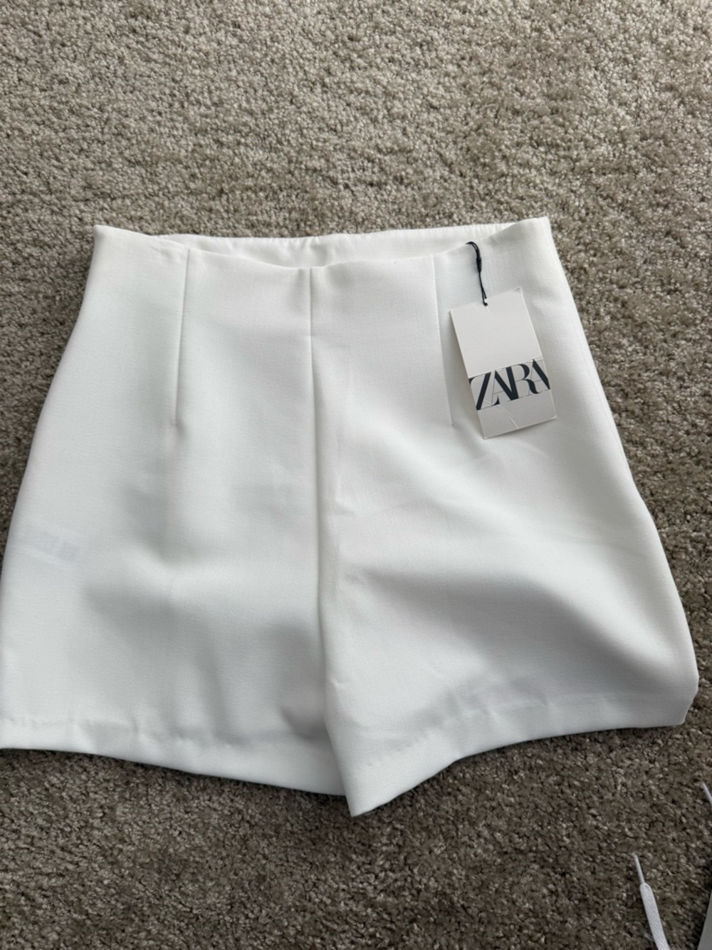 ZARA White High-Waist Tailored Women's Shorts